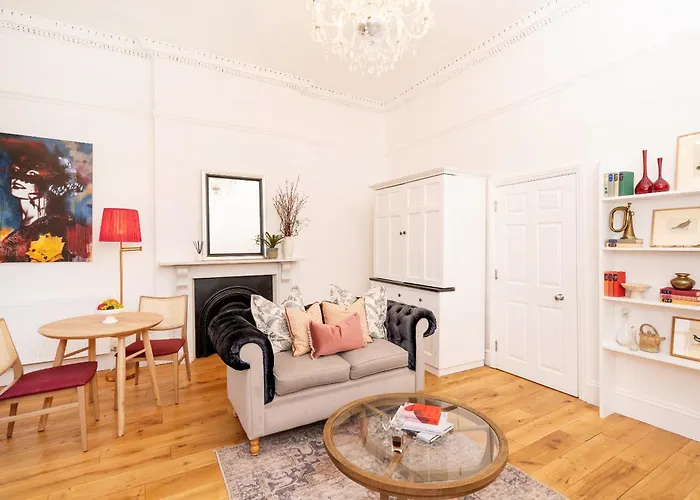 Berkeley Suites, 3 Apartmán *