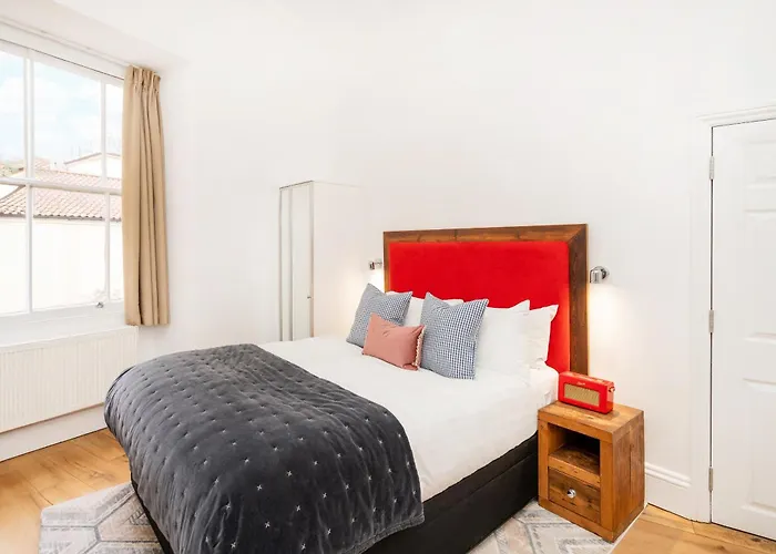 Berkeley Suites, 3 Apartamento